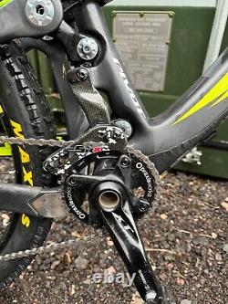 Pivot Mach 6 series 2 Carbon fibre moutain bike full suspension