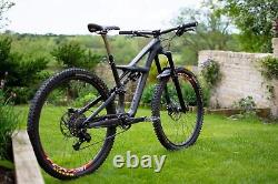 Specialized Enduro Expert Medium carbon fibre full suspension mountain bike 29er